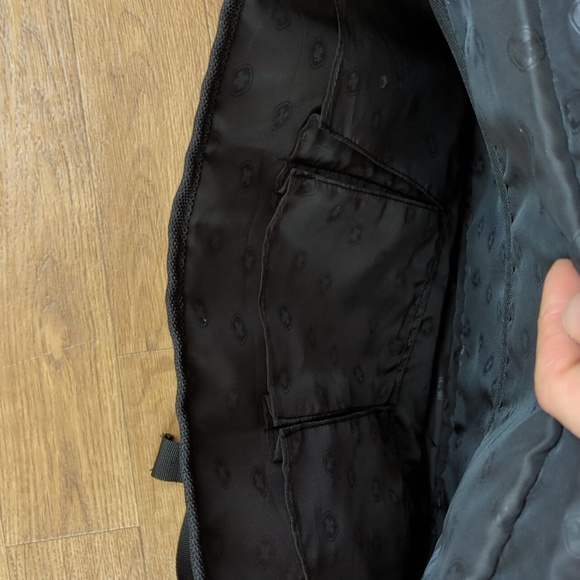 Swiss Gear by Wenger Messenger Bag - Picture 6 of 15